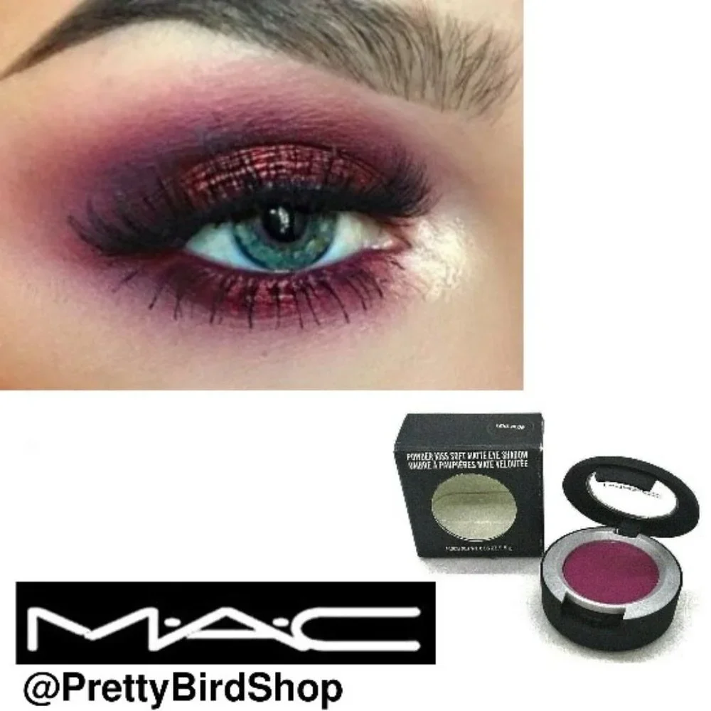 MAC LENS BLUR shadow NIB Powder Kiss last one!